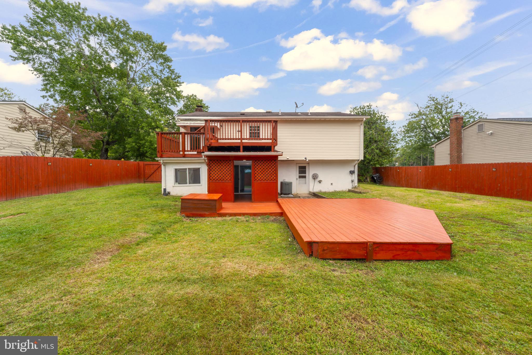 14010 MAPLEDALE AVENUE