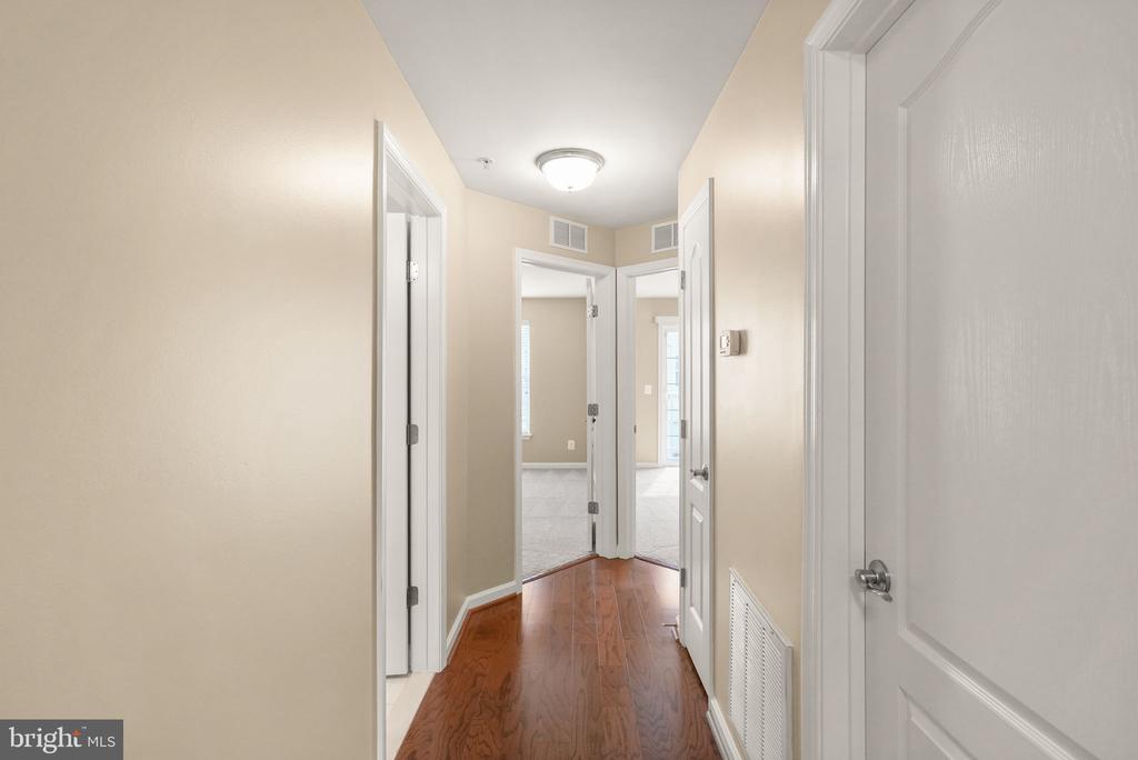 2331 KEW GARDENS DRIVE