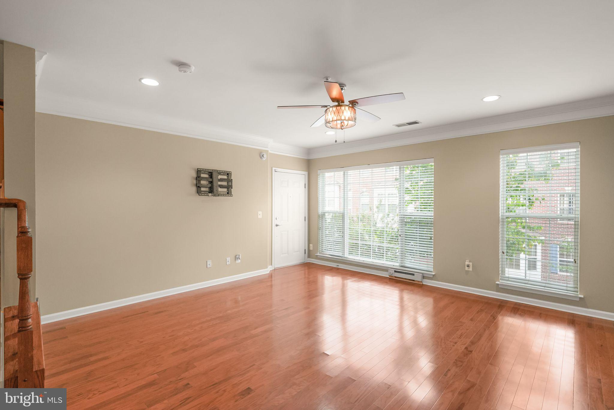 2331 KEW GARDENS DRIVE