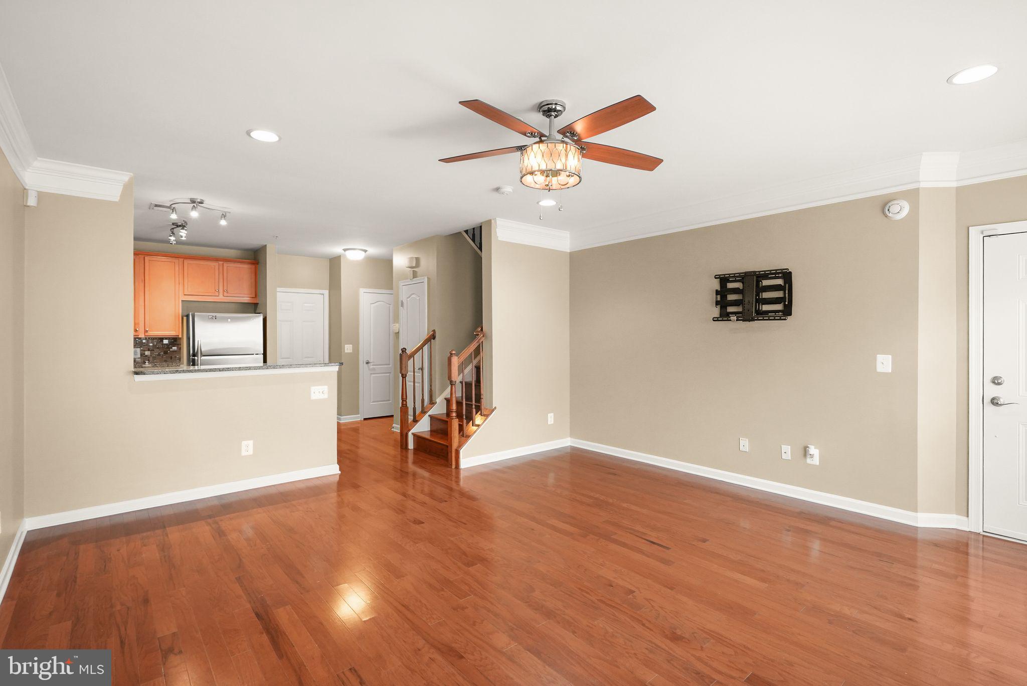 2331 KEW GARDENS DRIVE