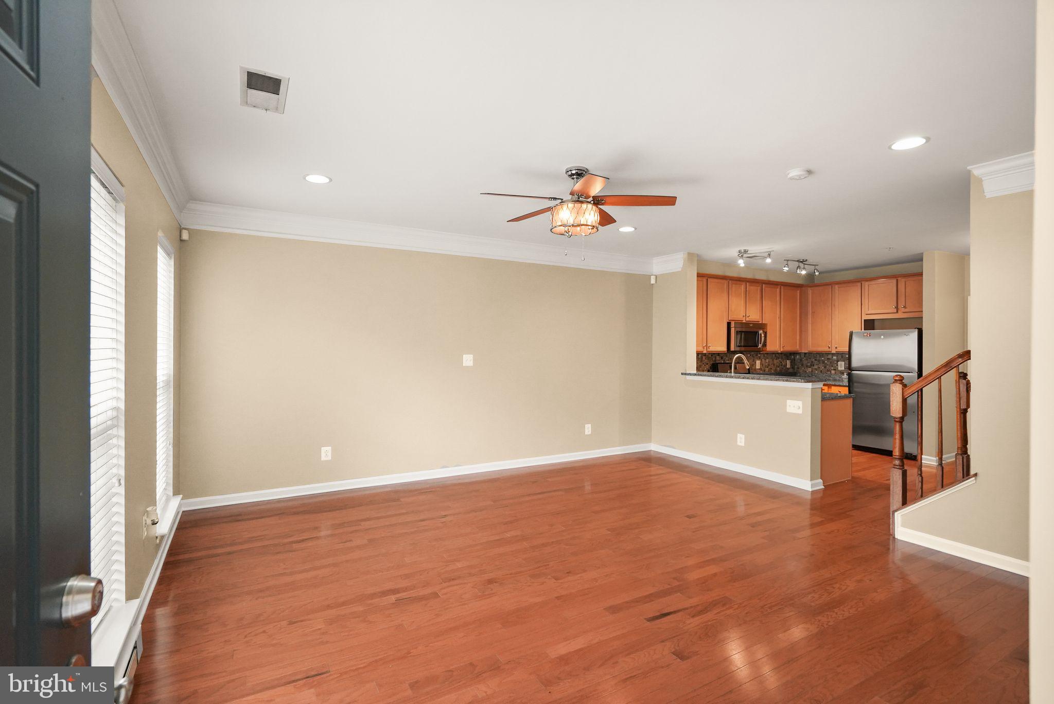 2331 KEW GARDENS DRIVE