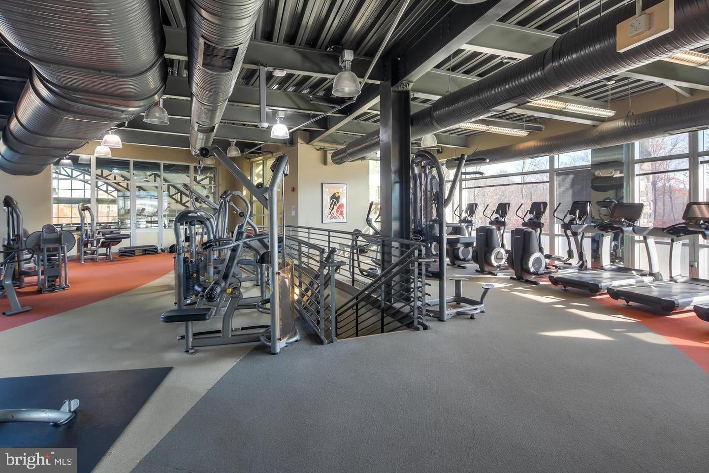 2331 KEW GARDENS DRIVE