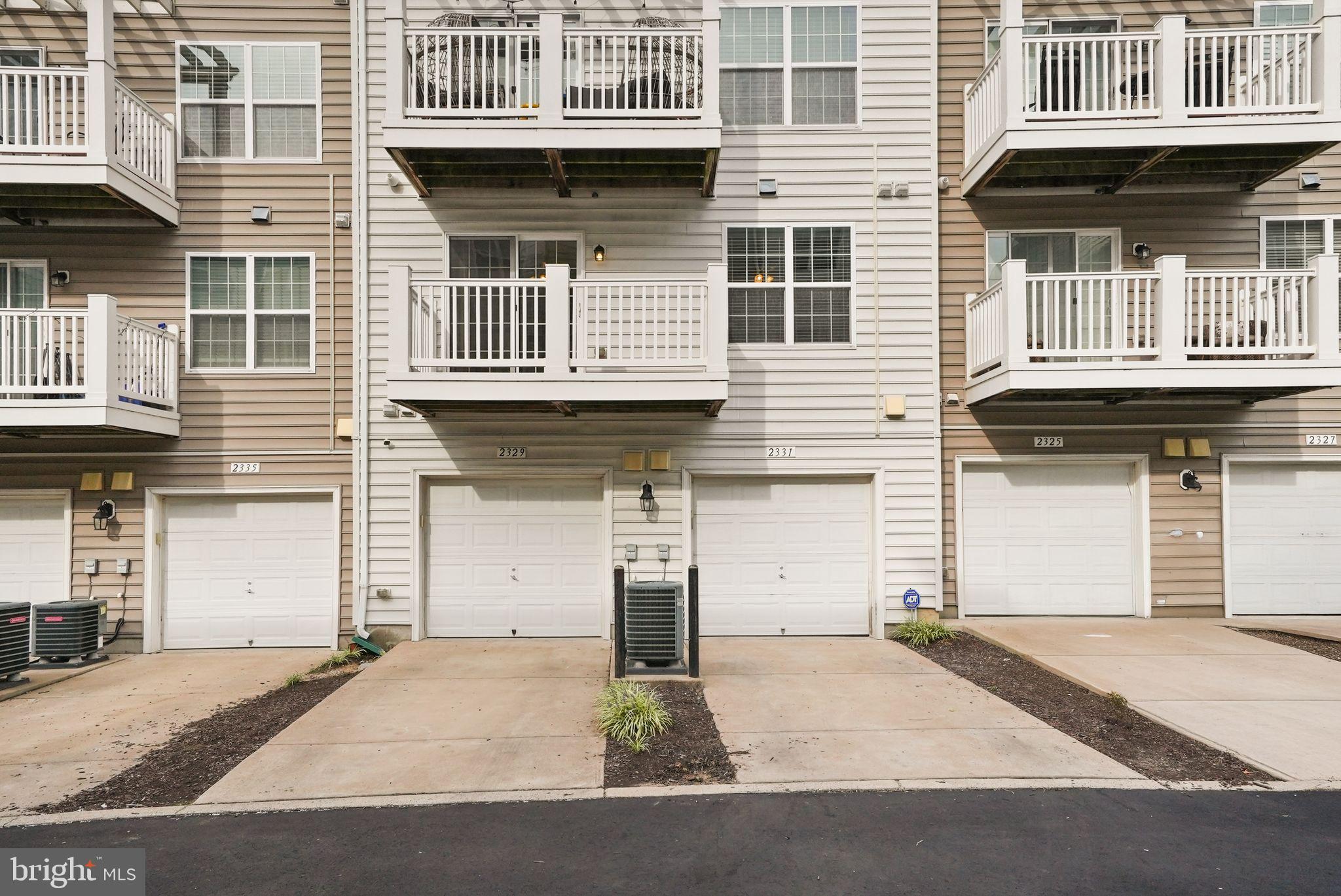 2331 KEW GARDENS DRIVE