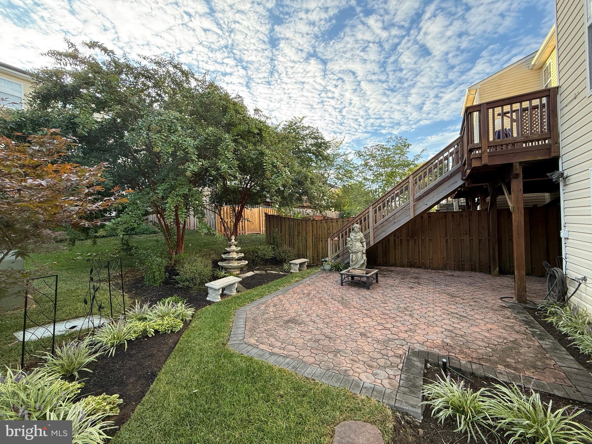 6054 POPES CREEK PLACE