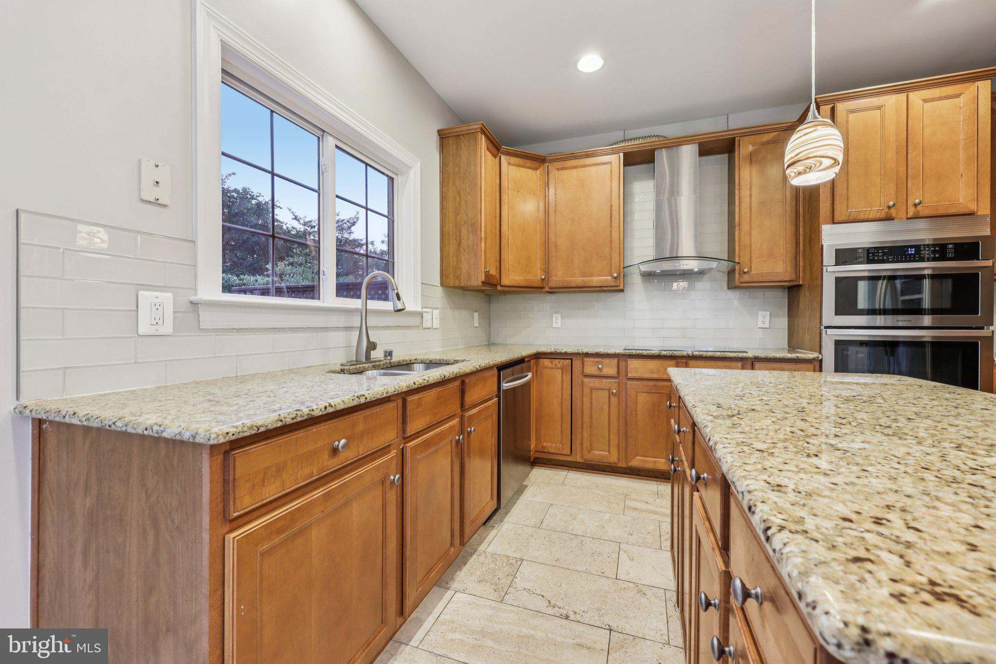 6054 POPES CREEK PLACE