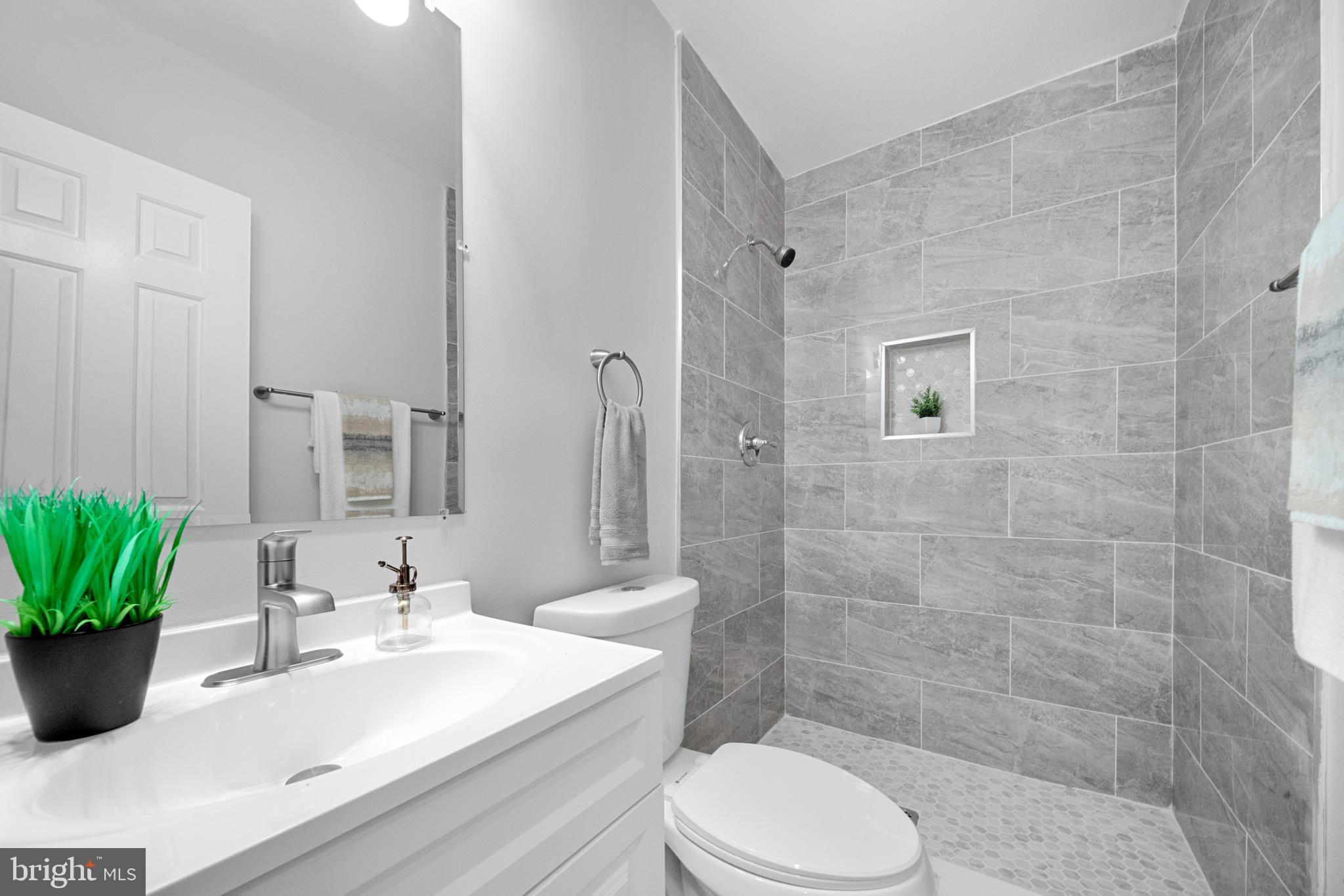 12779 LOST CREEK COURT