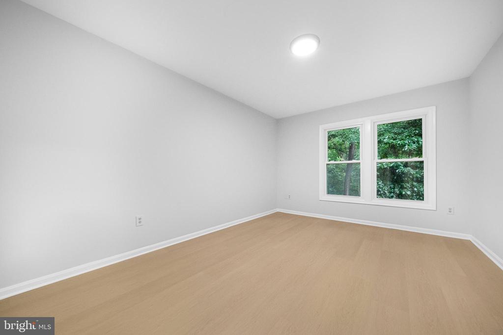 12779 LOST CREEK COURT