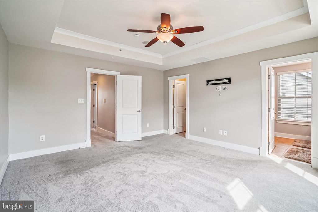 2365 HARMSWORTH DRIVE