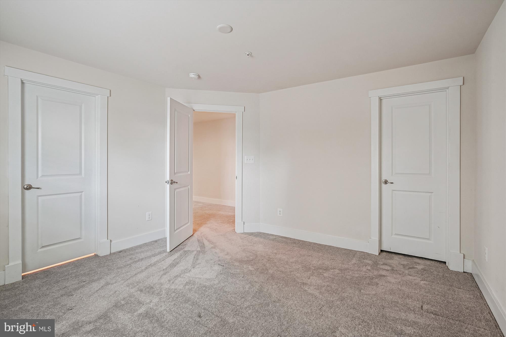 2365 HARMSWORTH DRIVE