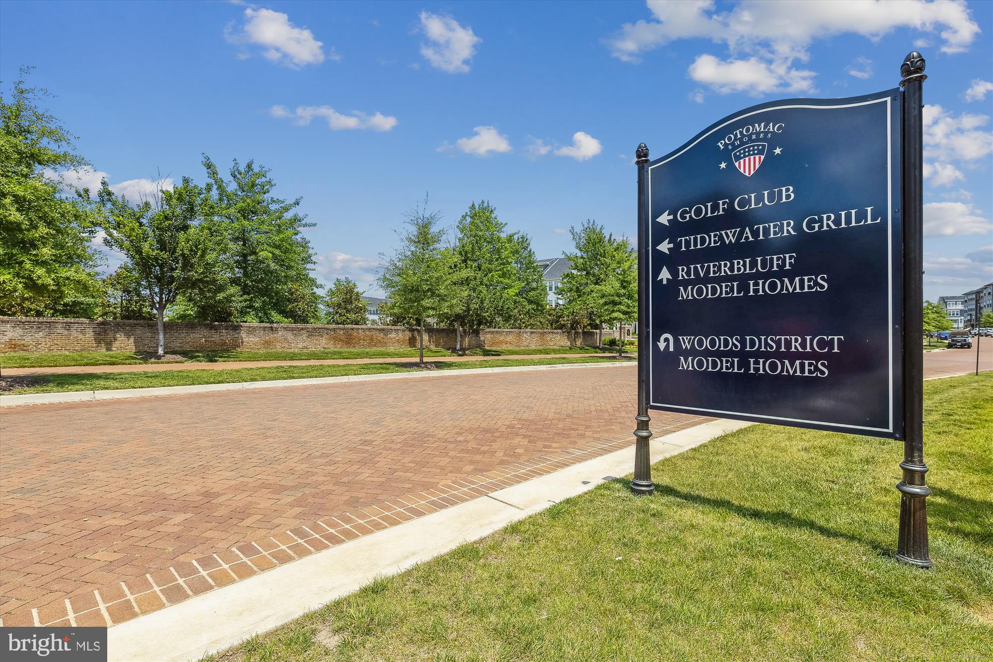 2365 HARMSWORTH DRIVE