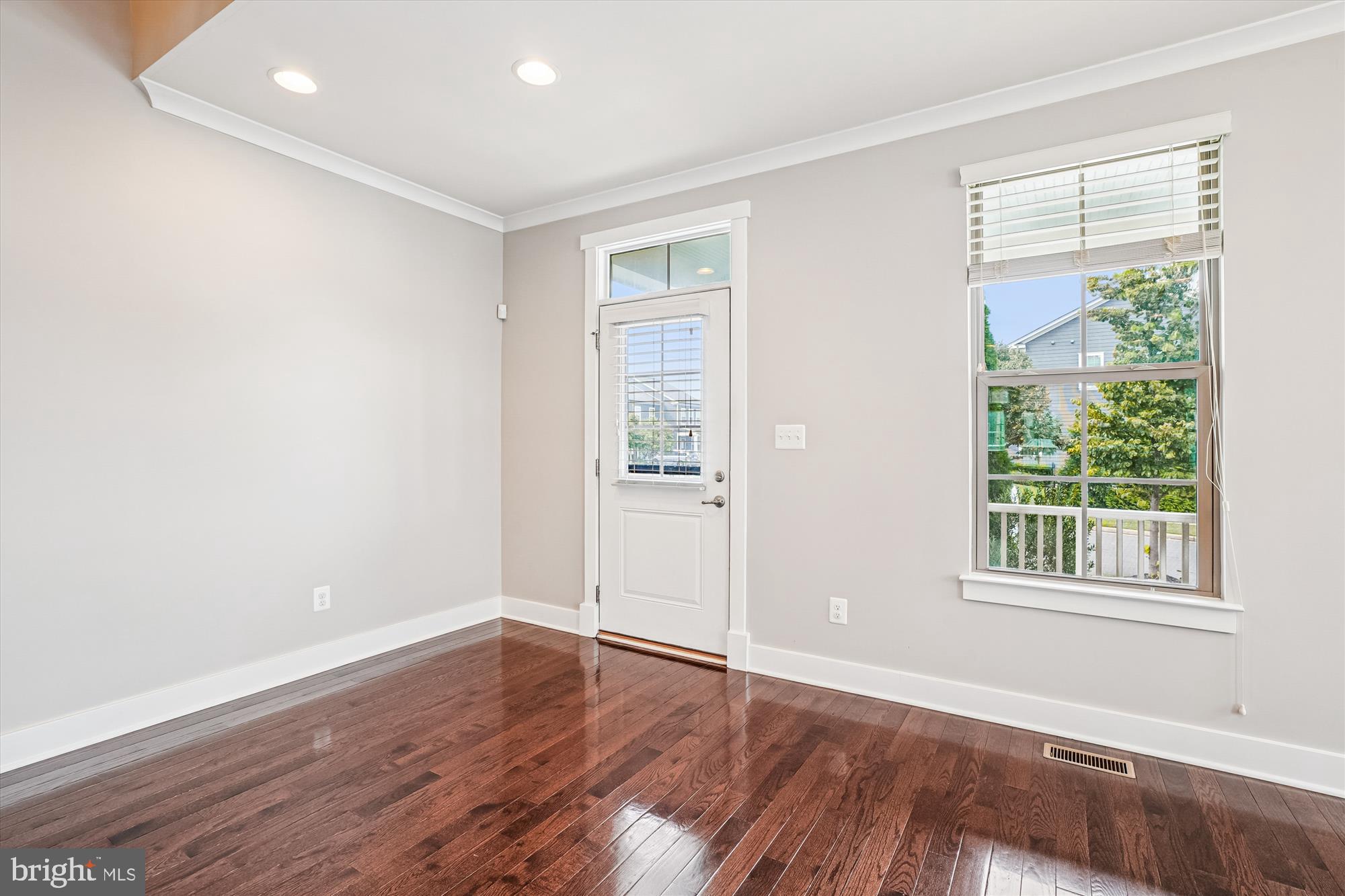 2365 HARMSWORTH DRIVE