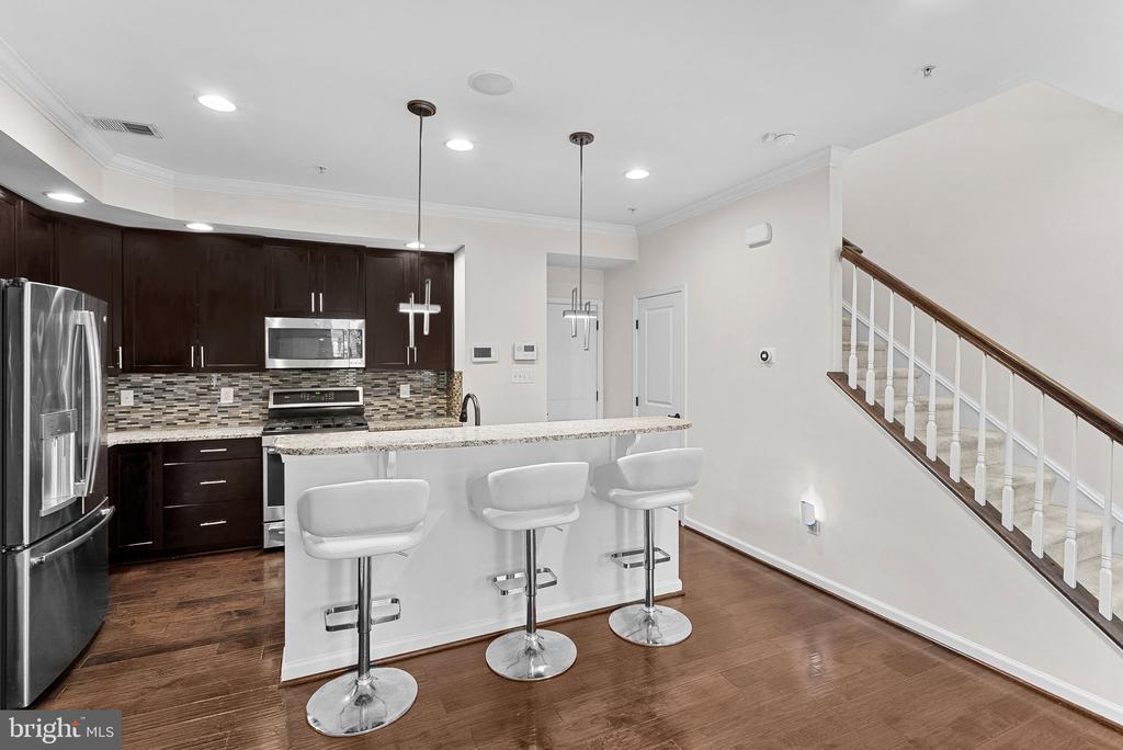 7510 BRUNSON CIRCLE