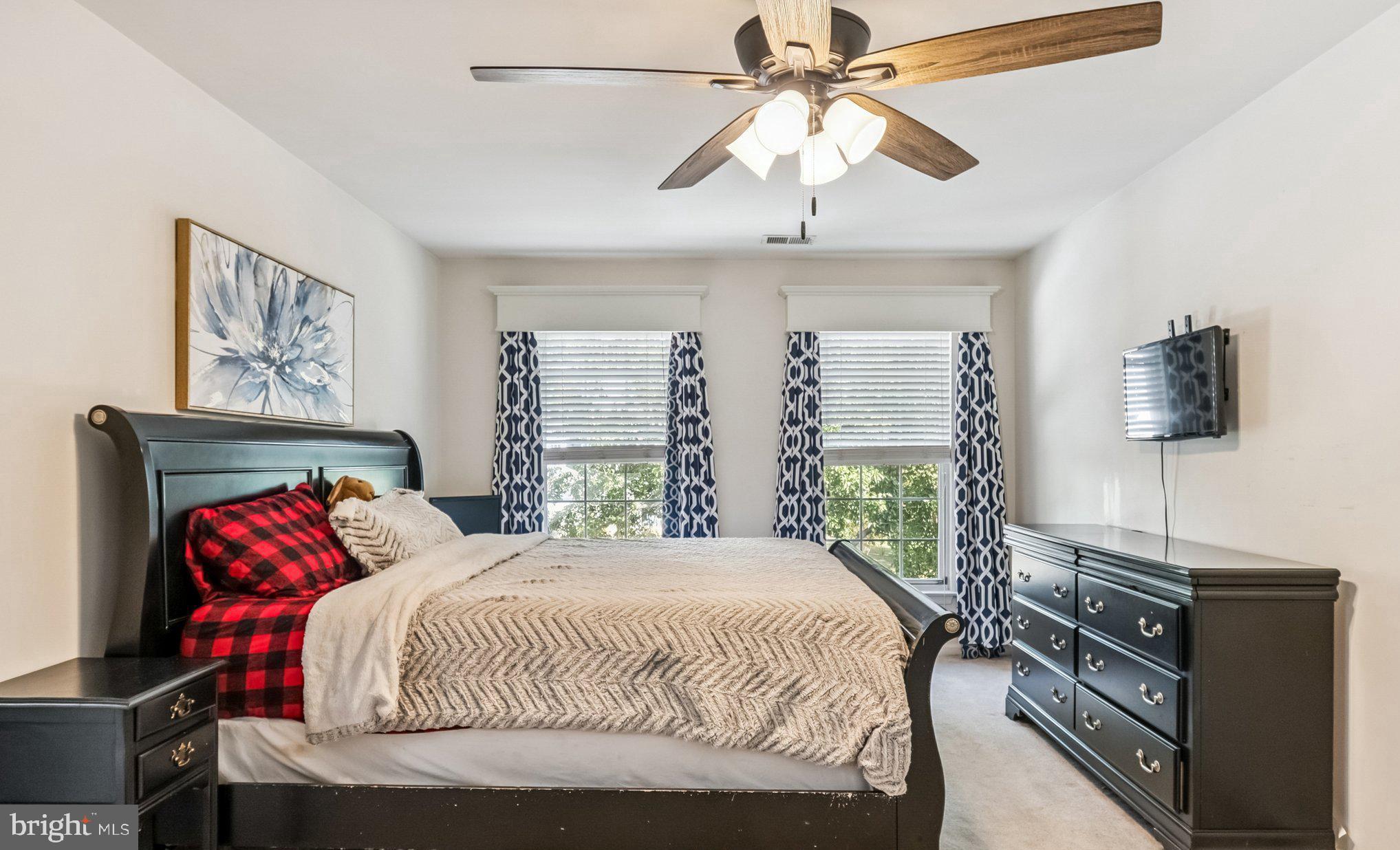 9066 COTTAGE LOOP