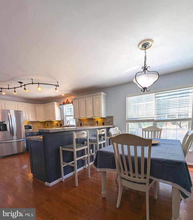 9066 COTTAGE LOOP