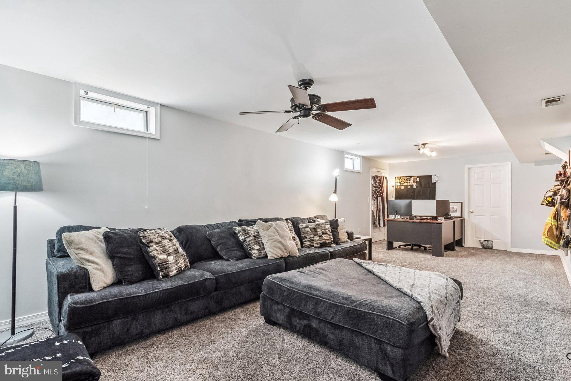 9066 COTTAGE LOOP