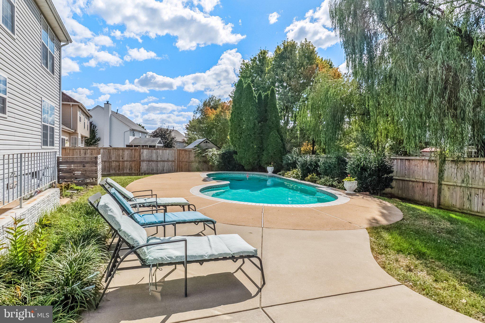9066 COTTAGE LOOP