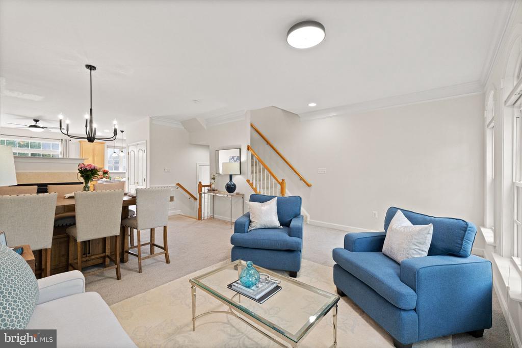 11823 WHITWORTH CANNON LANE