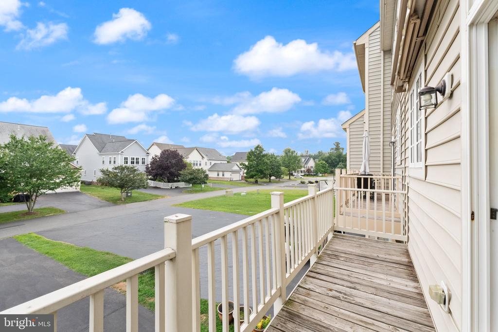 11823 WHITWORTH CANNON LANE