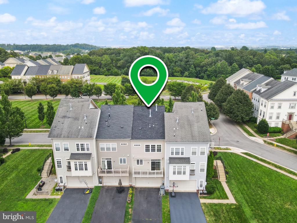 11823 WHITWORTH CANNON LANE
