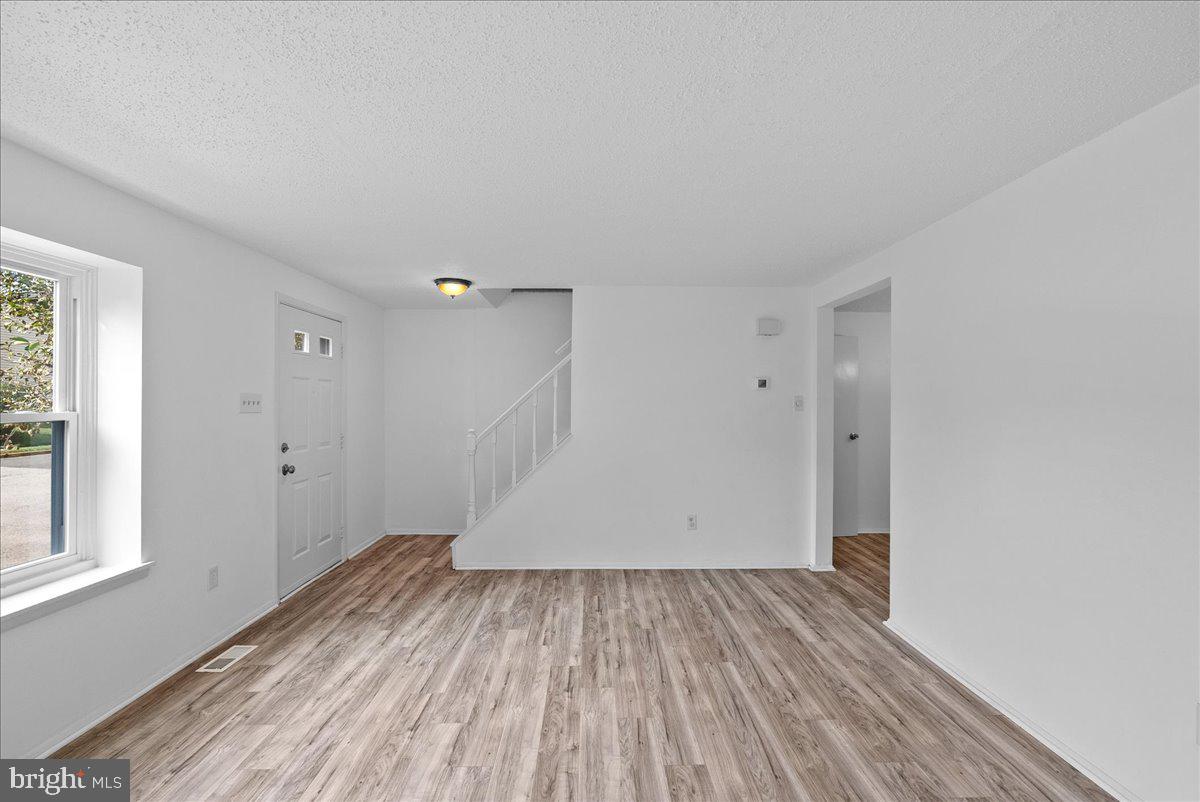 13610 BENTLEY CIRCLE