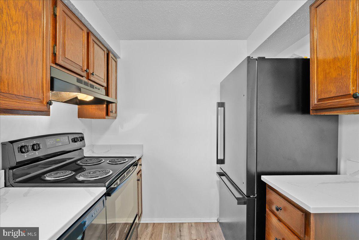 13610 BENTLEY CIRCLE