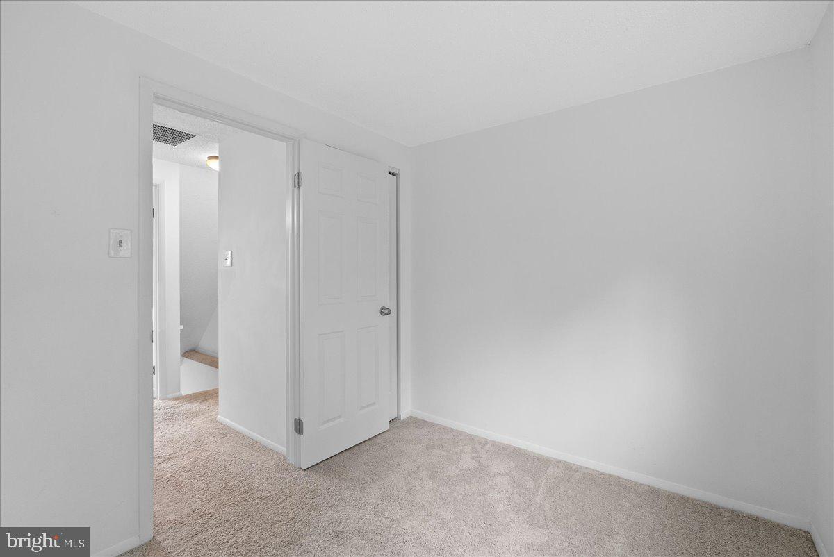 13610 BENTLEY CIRCLE