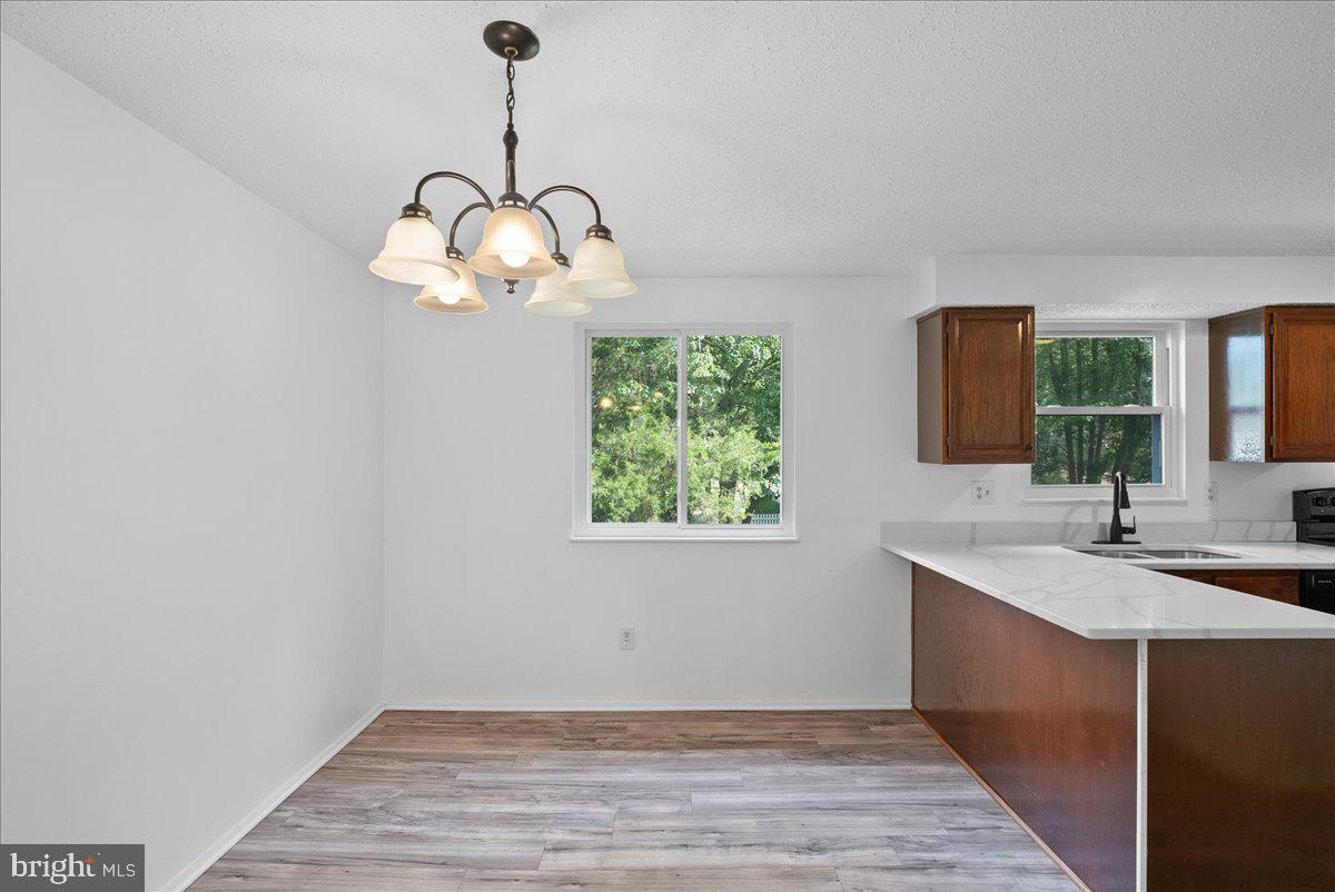 13610 BENTLEY CIRCLE