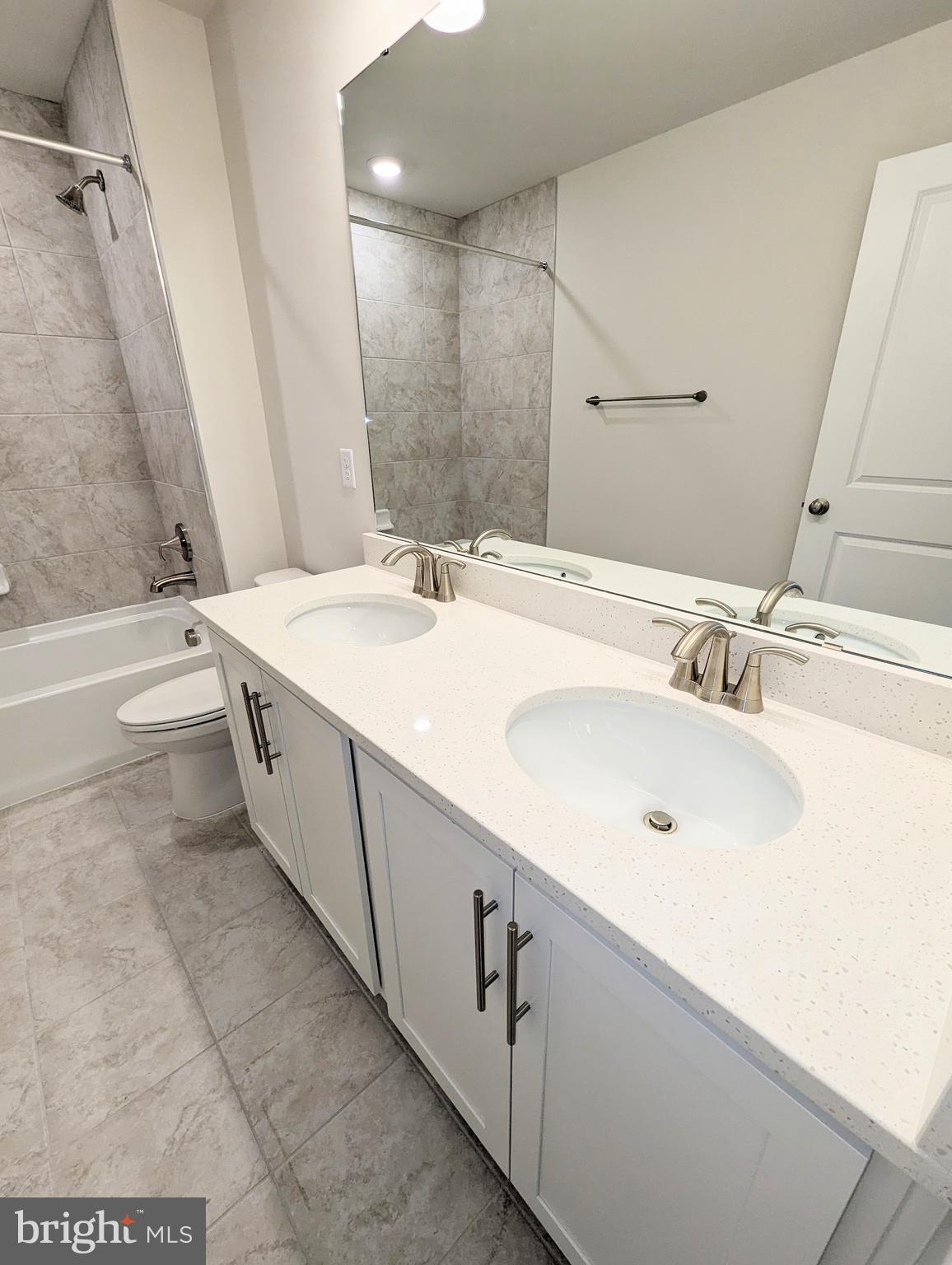 14997 WALTER ROBINSON