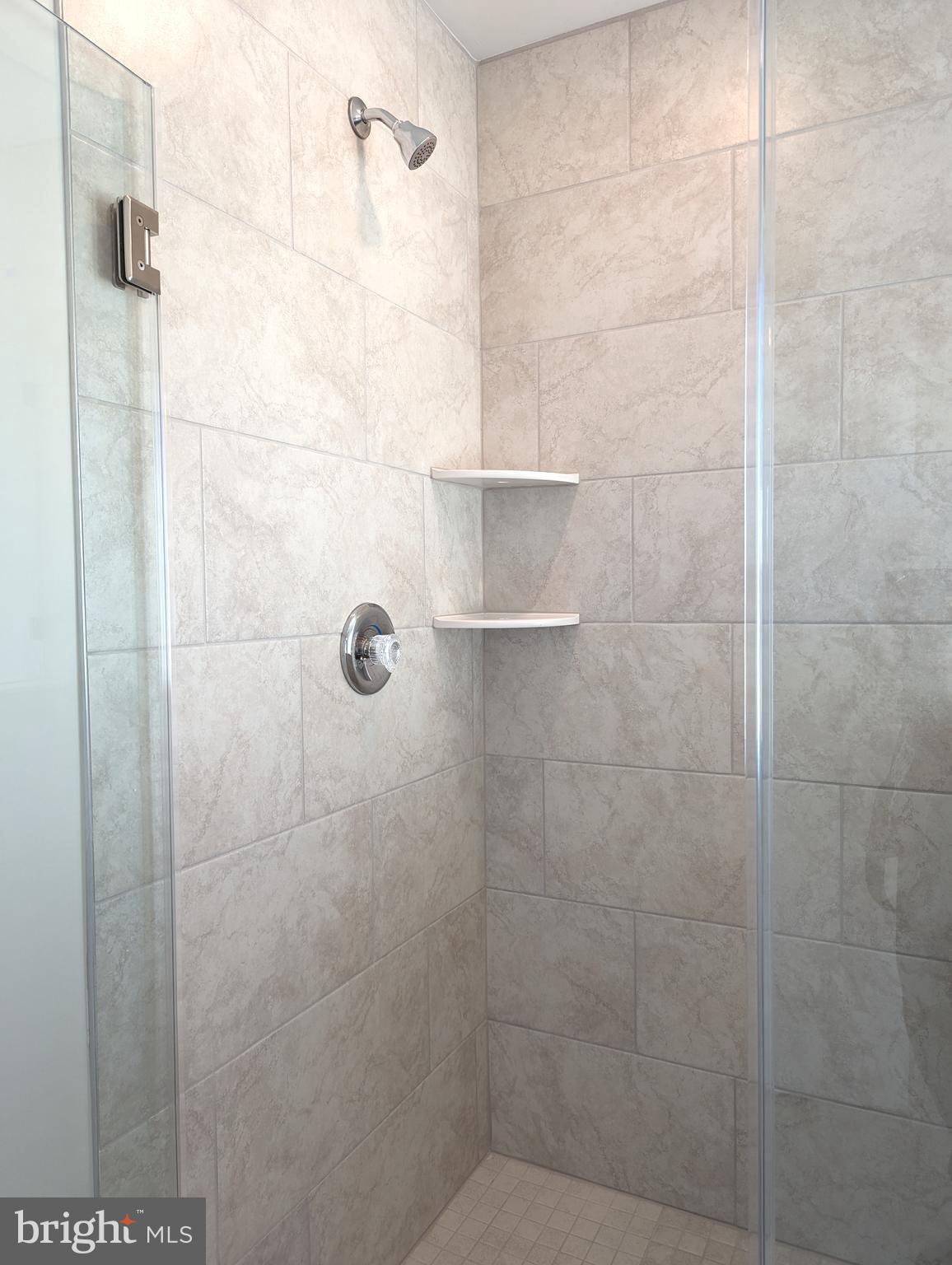 14997 WALTER ROBINSON