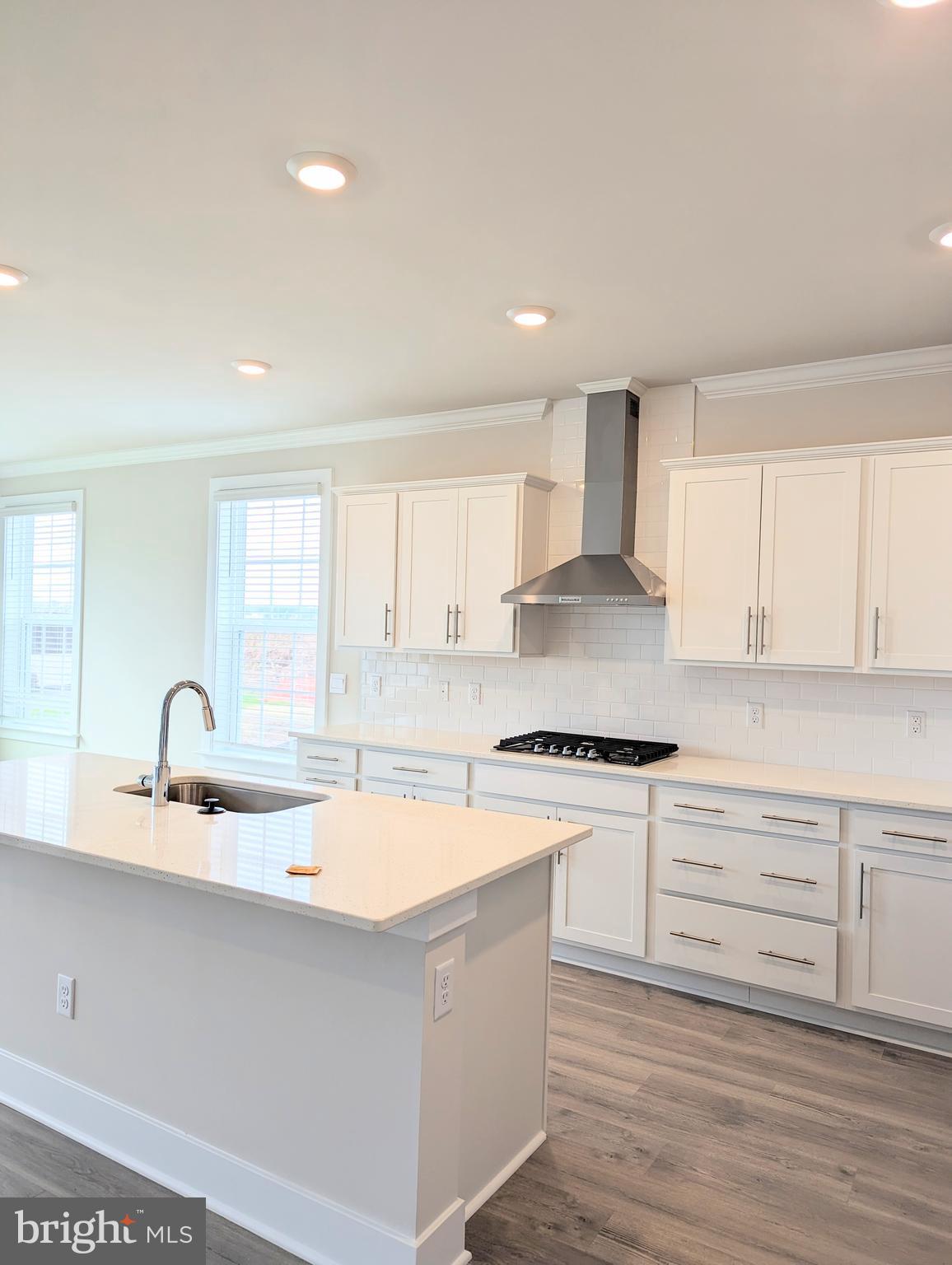 14997 WALTER ROBINSON