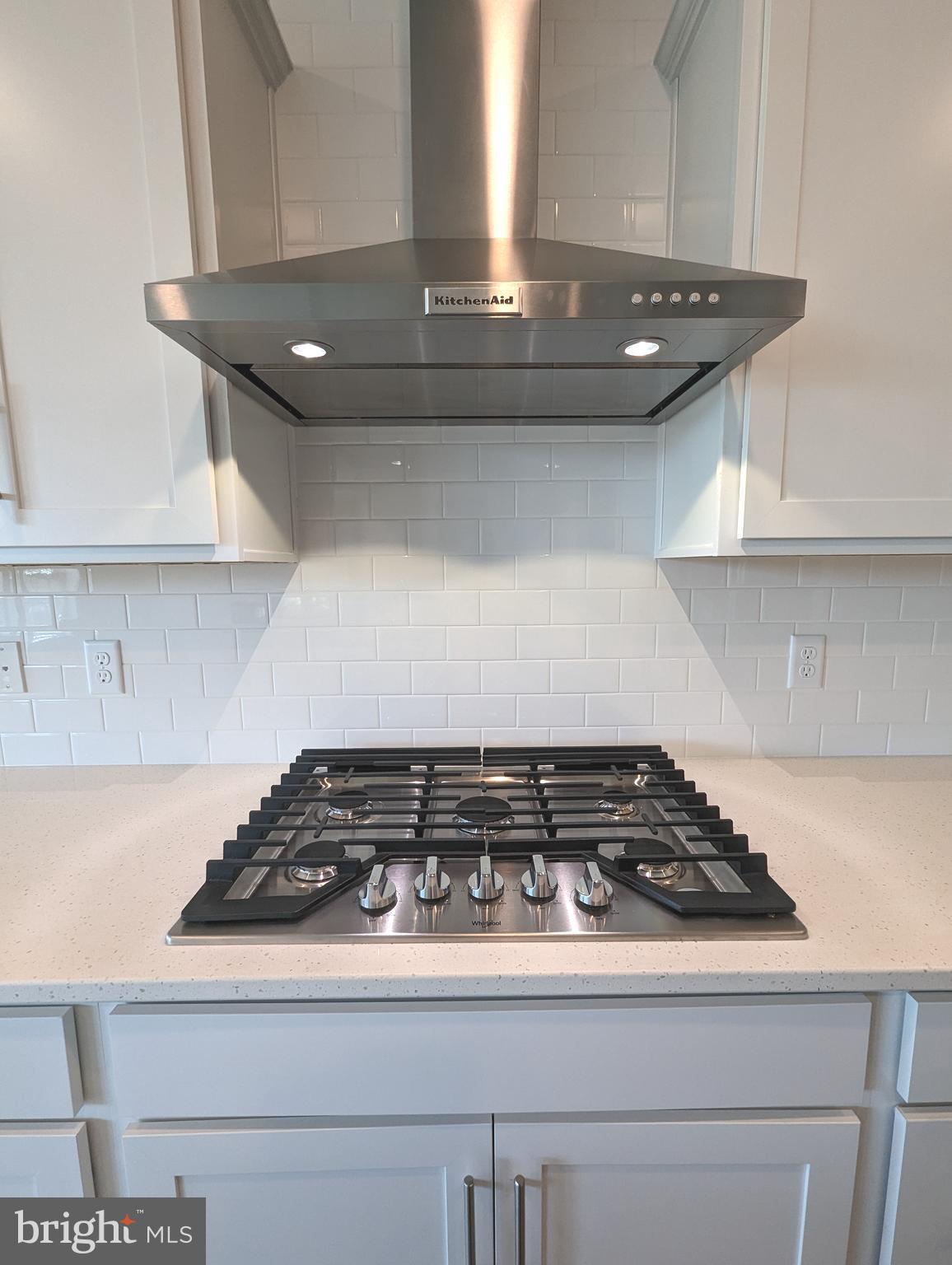 14997 WALTER ROBINSON