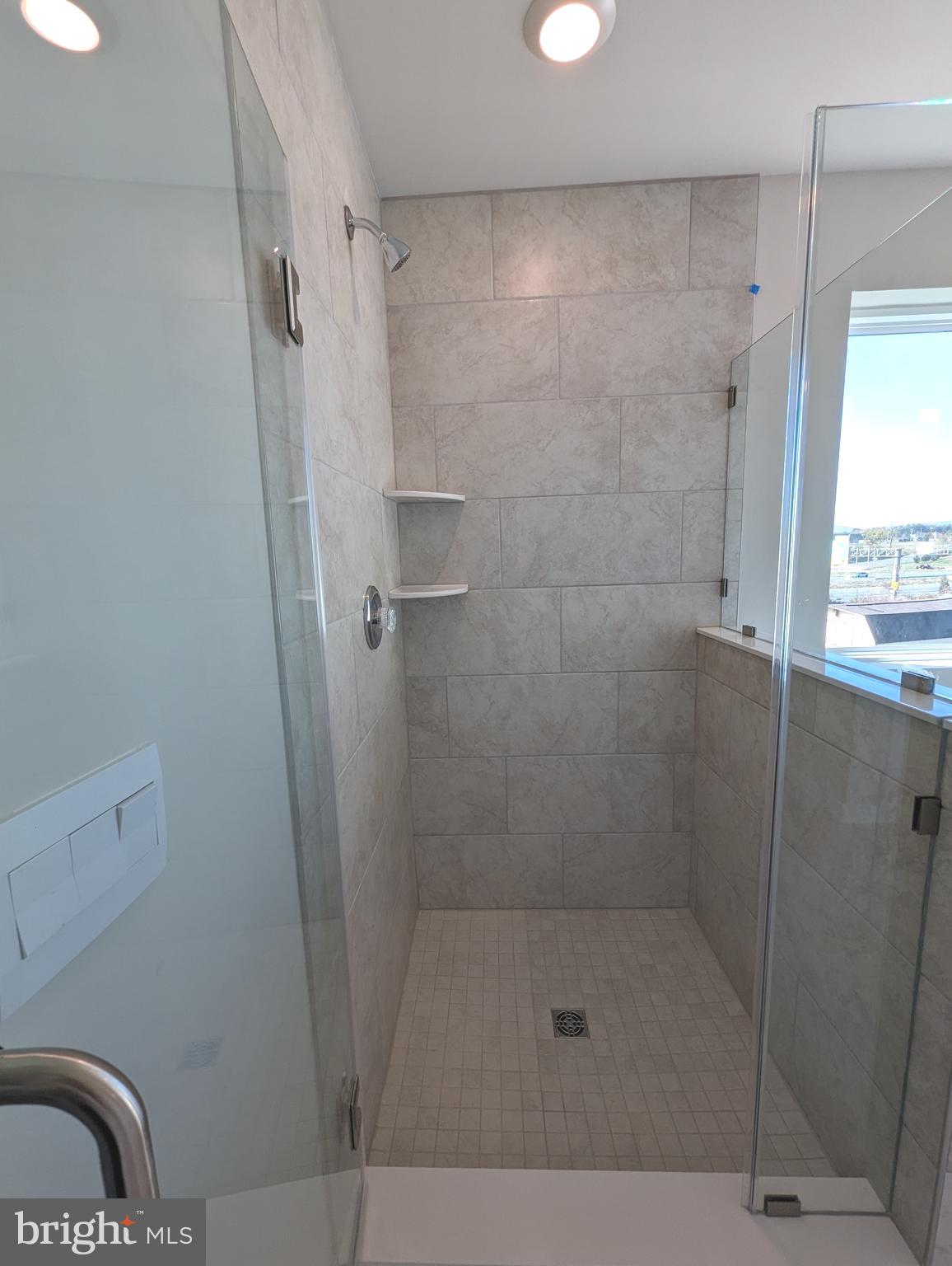 14997 WALTER ROBINSON