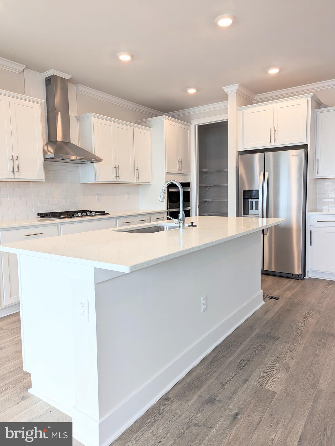 14997 WALTER ROBINSON