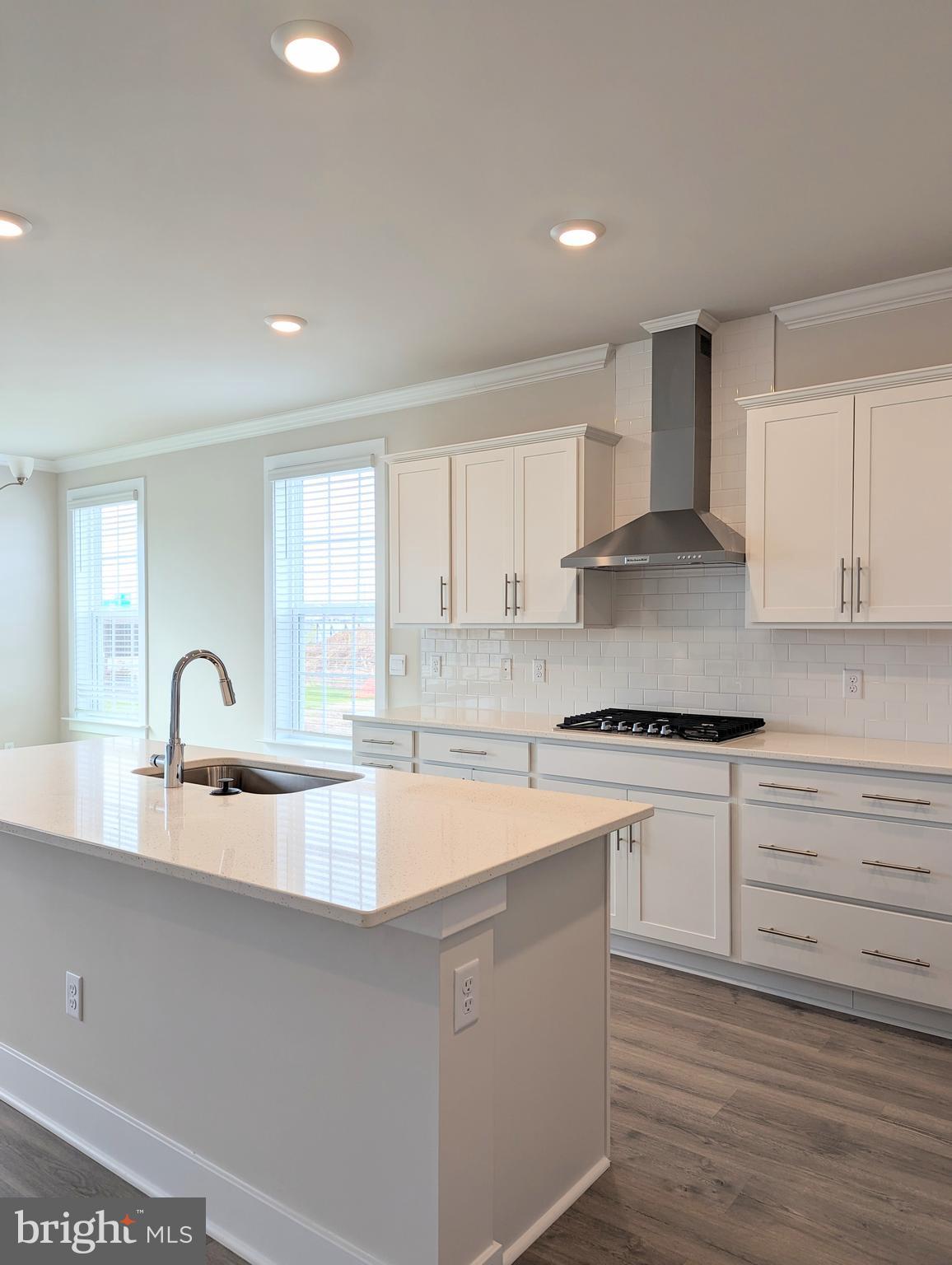 14997 WALTER ROBINSON