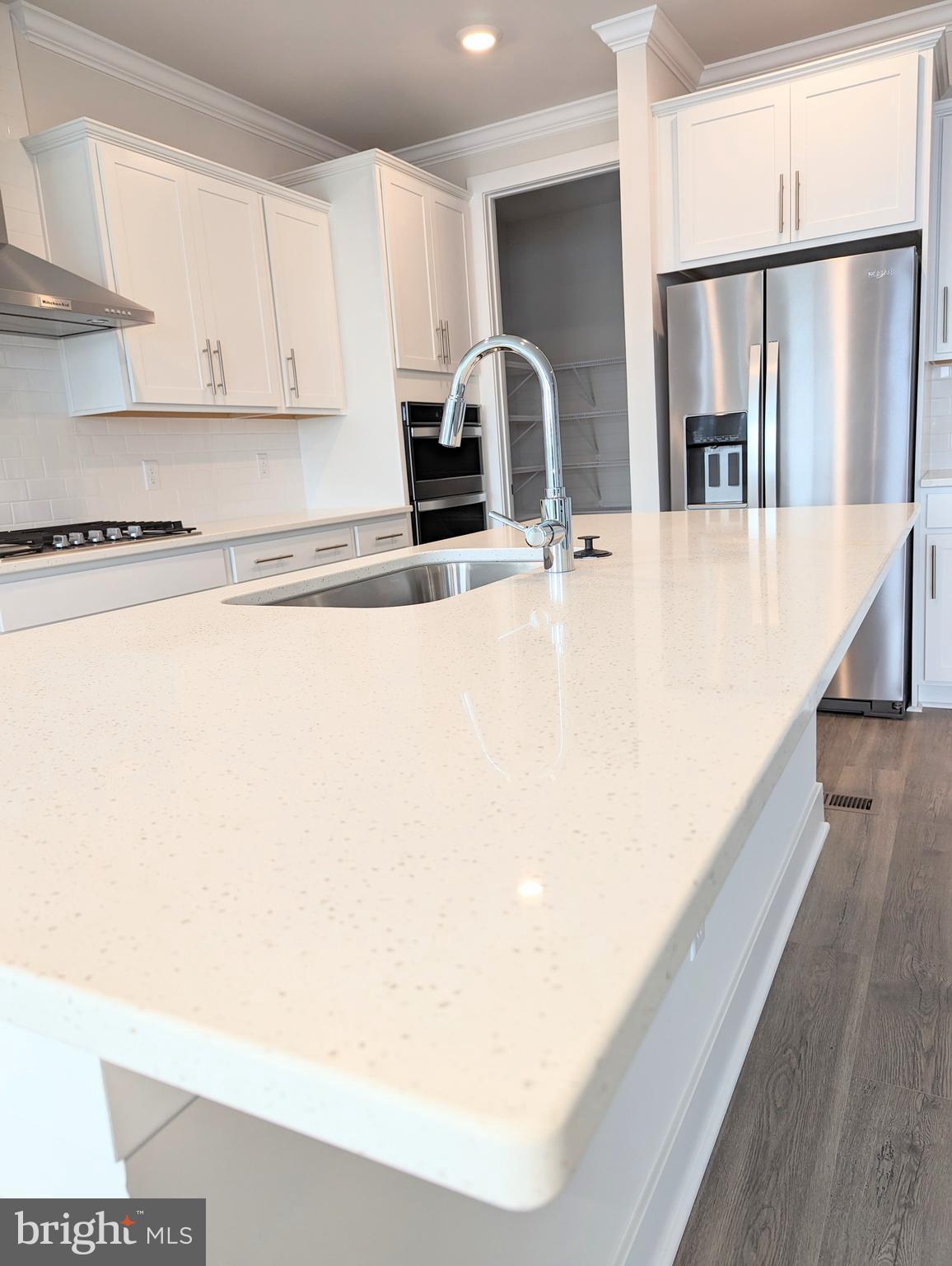 14997 WALTER ROBINSON