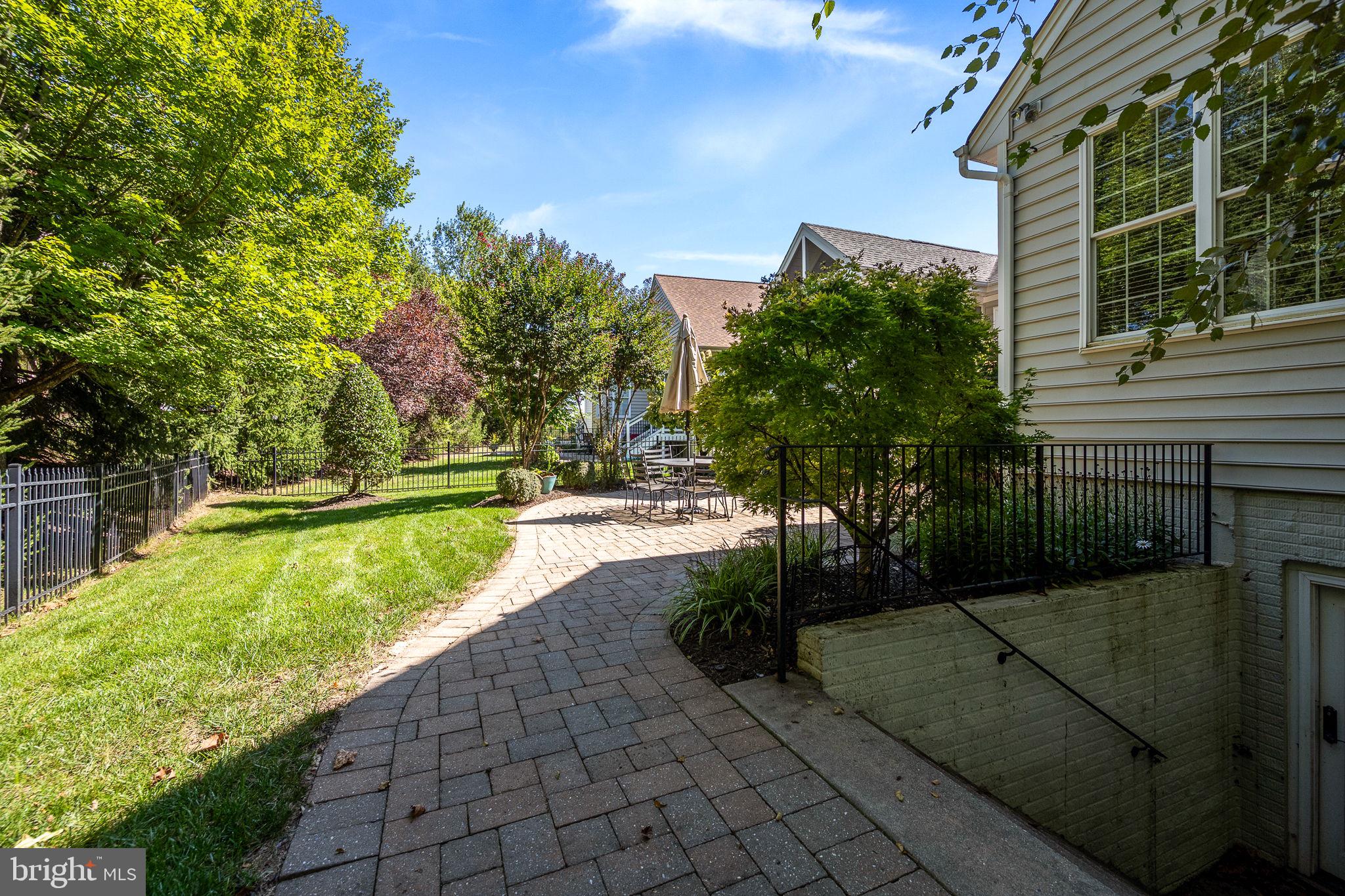 15266 FOG MOUNTAIN CIRCLE