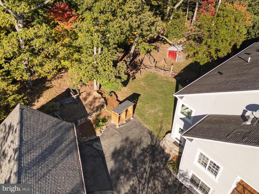 16994 STORMY DRIVE