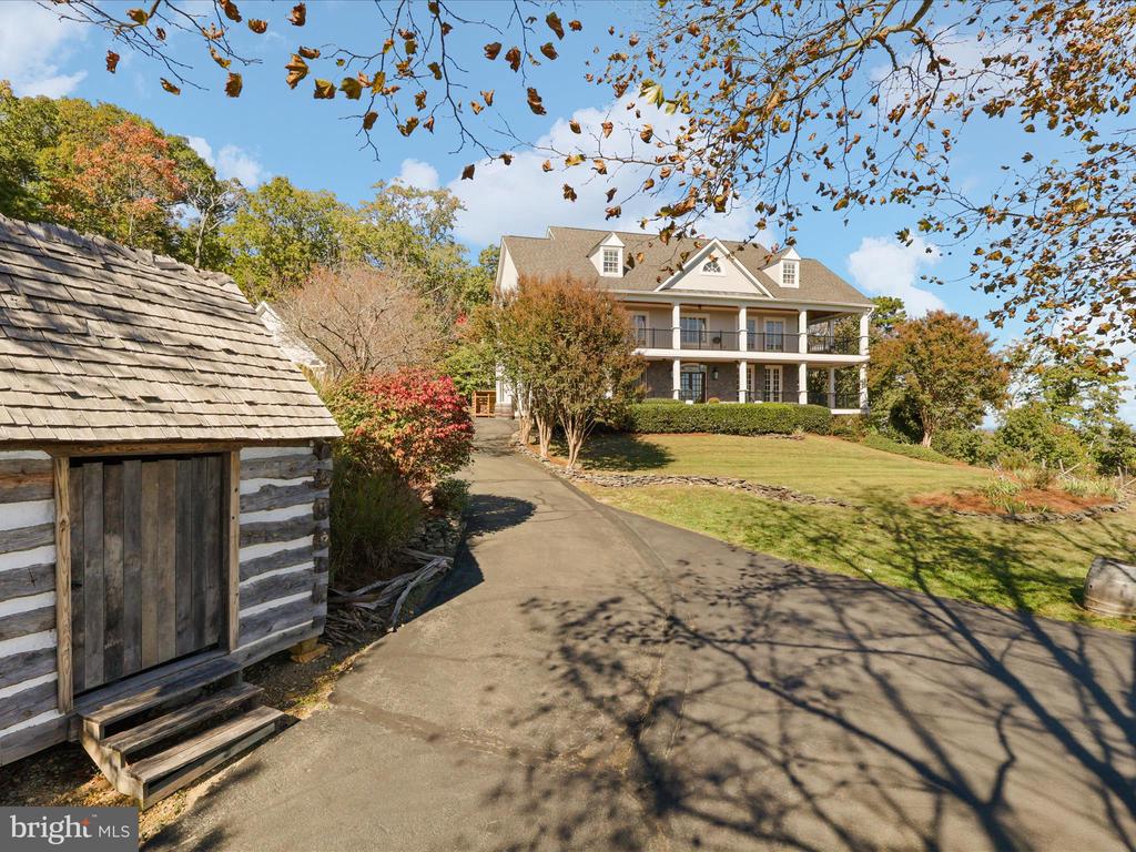 16994 STORMY DRIVE
