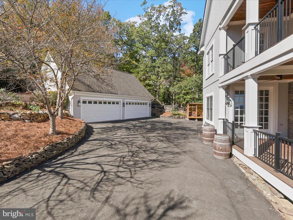16994 STORMY DRIVE