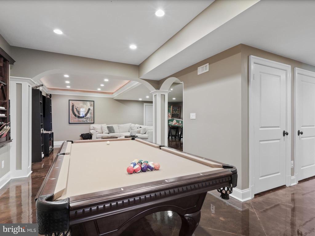 16994 STORMY DRIVE