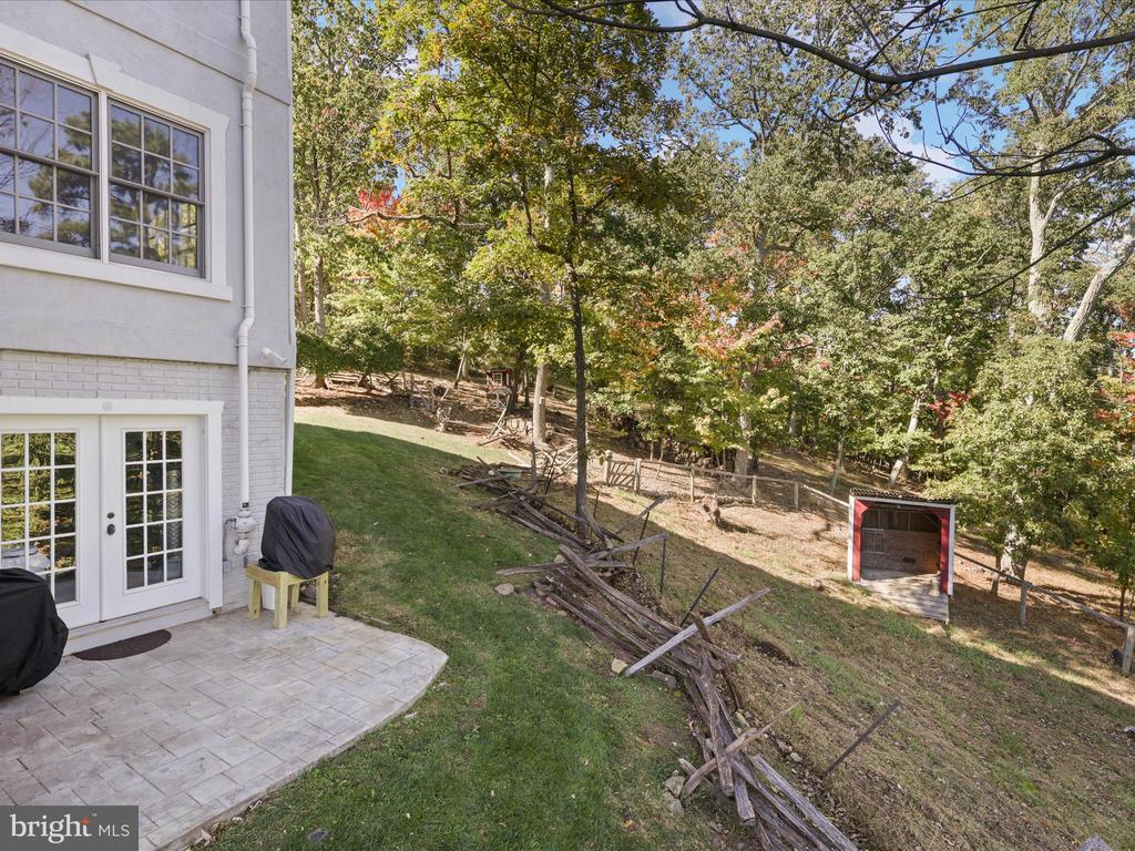 16994 STORMY DRIVE