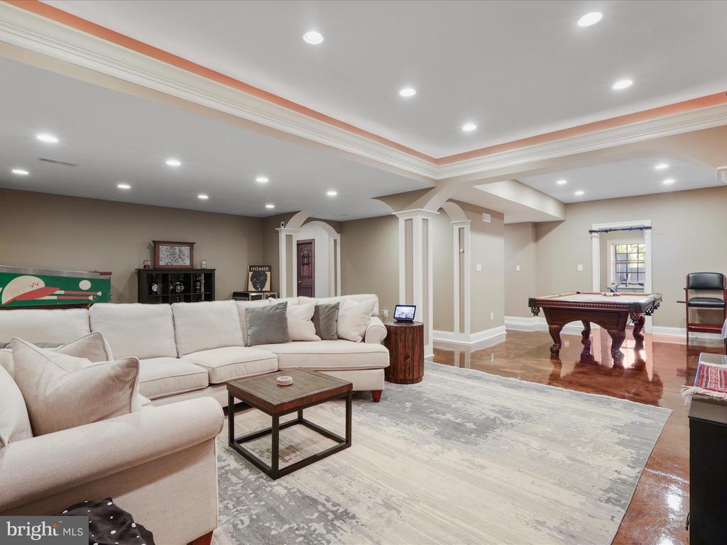 16994 STORMY DRIVE