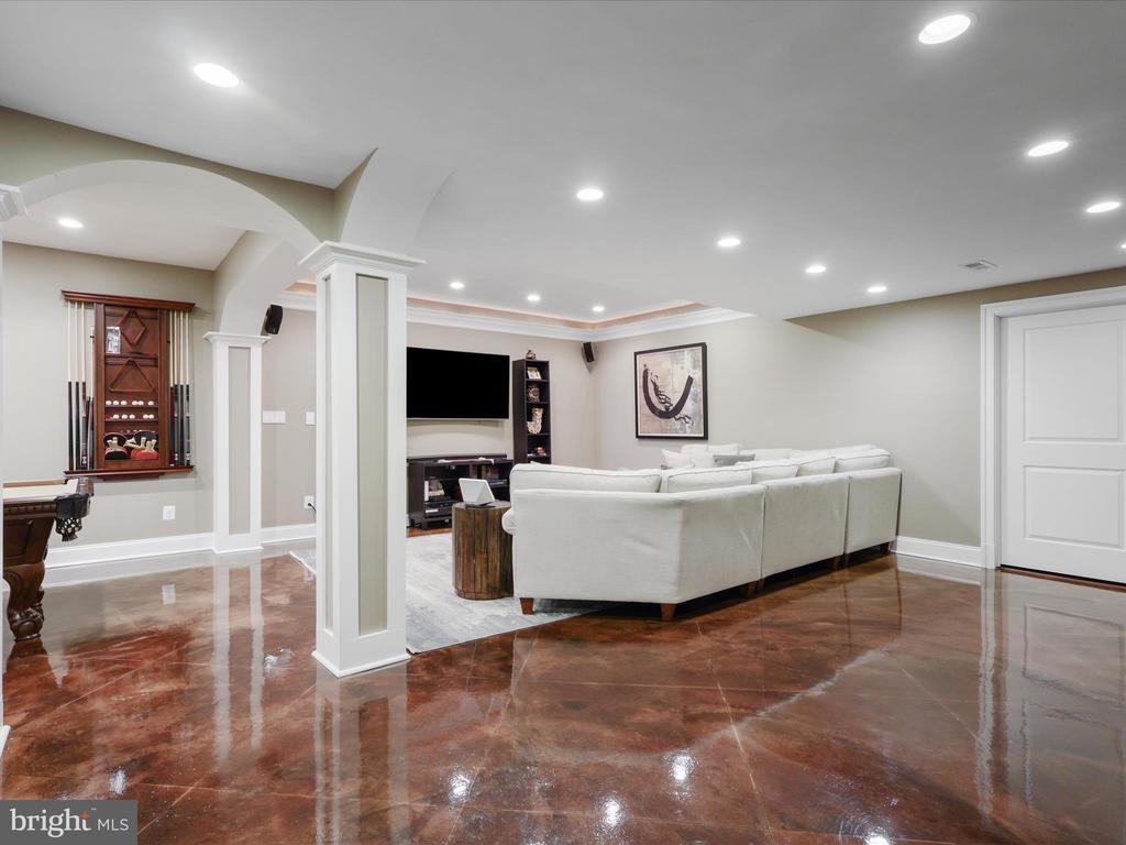 16994 STORMY DRIVE