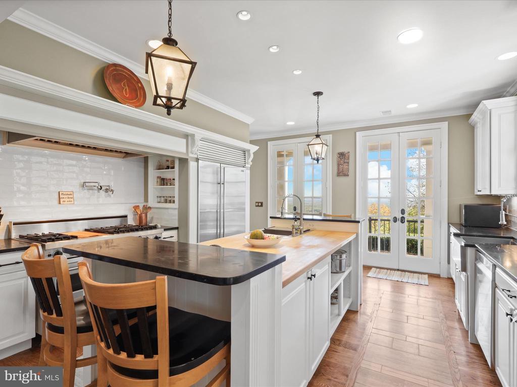 16994 STORMY DRIVE