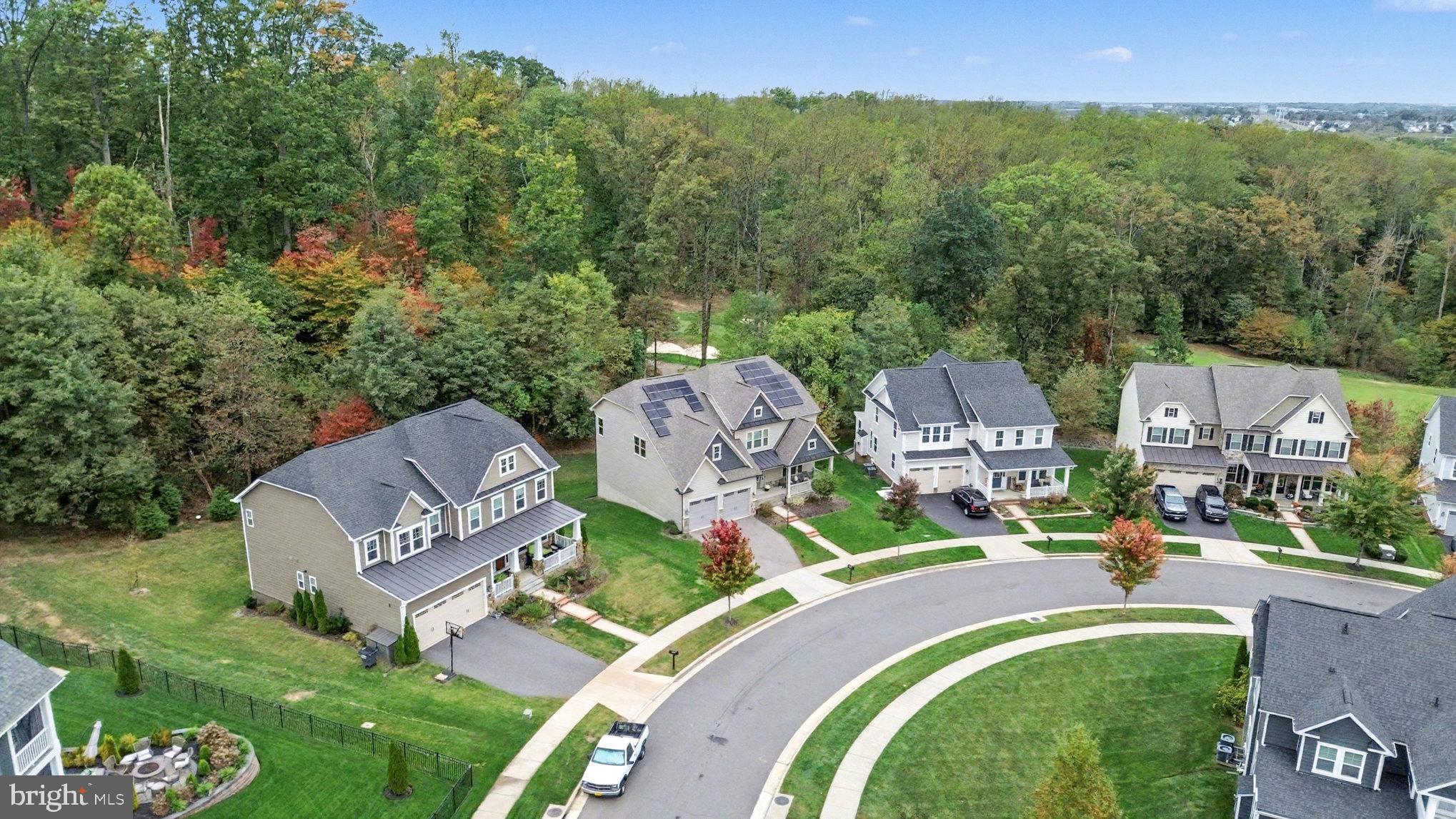 2350 SWEET PEPPERBRUSH LOOP