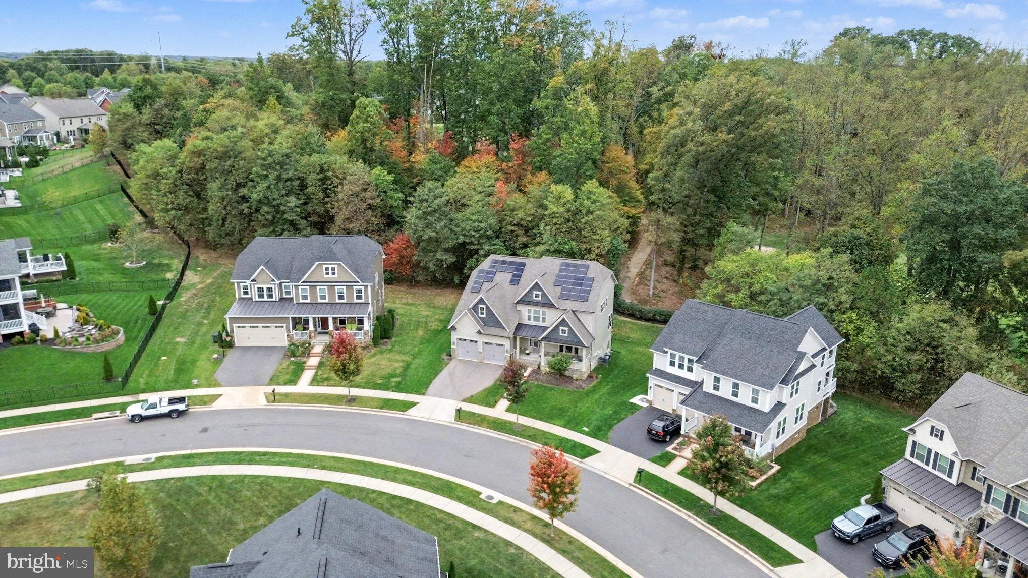 2350 SWEET PEPPERBRUSH LOOP