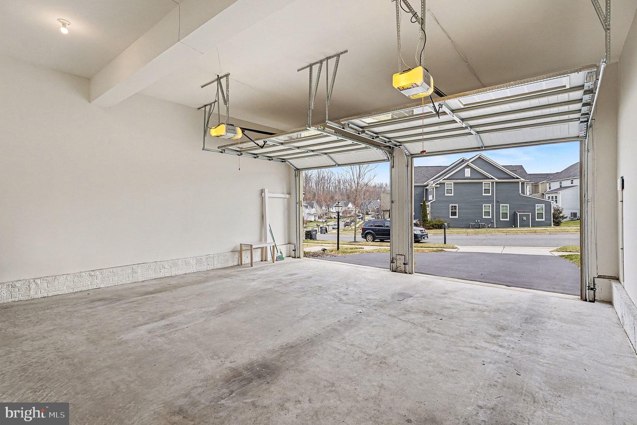 2350 SWEET PEPPERBRUSH LOOP