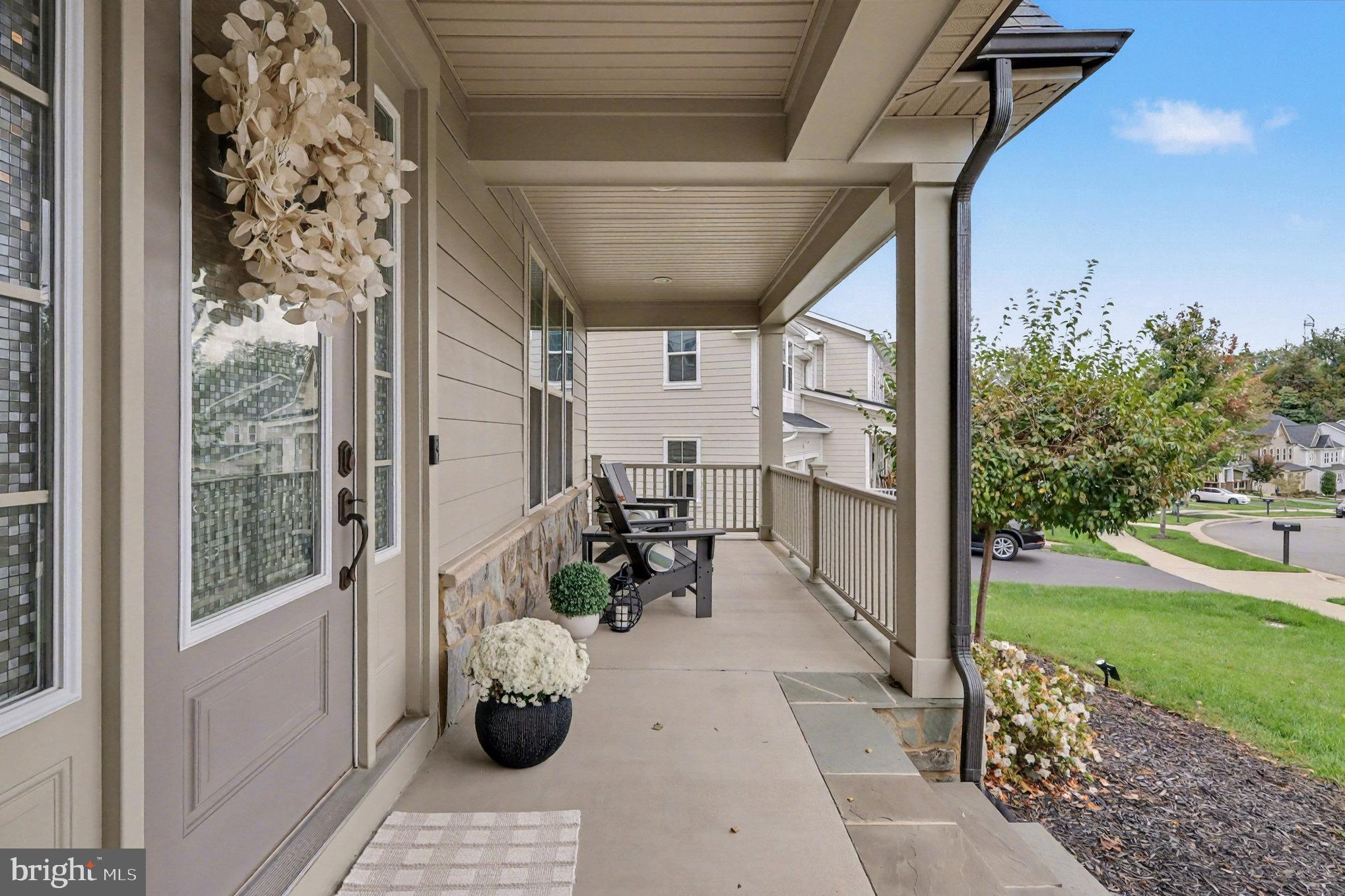 2350 SWEET PEPPERBRUSH LOOP