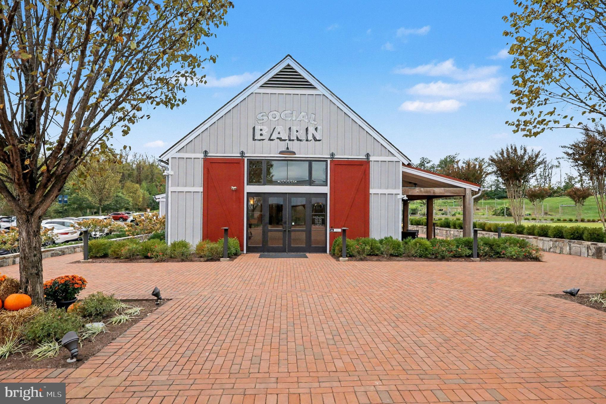 2350 SWEET PEPPERBRUSH LOOP