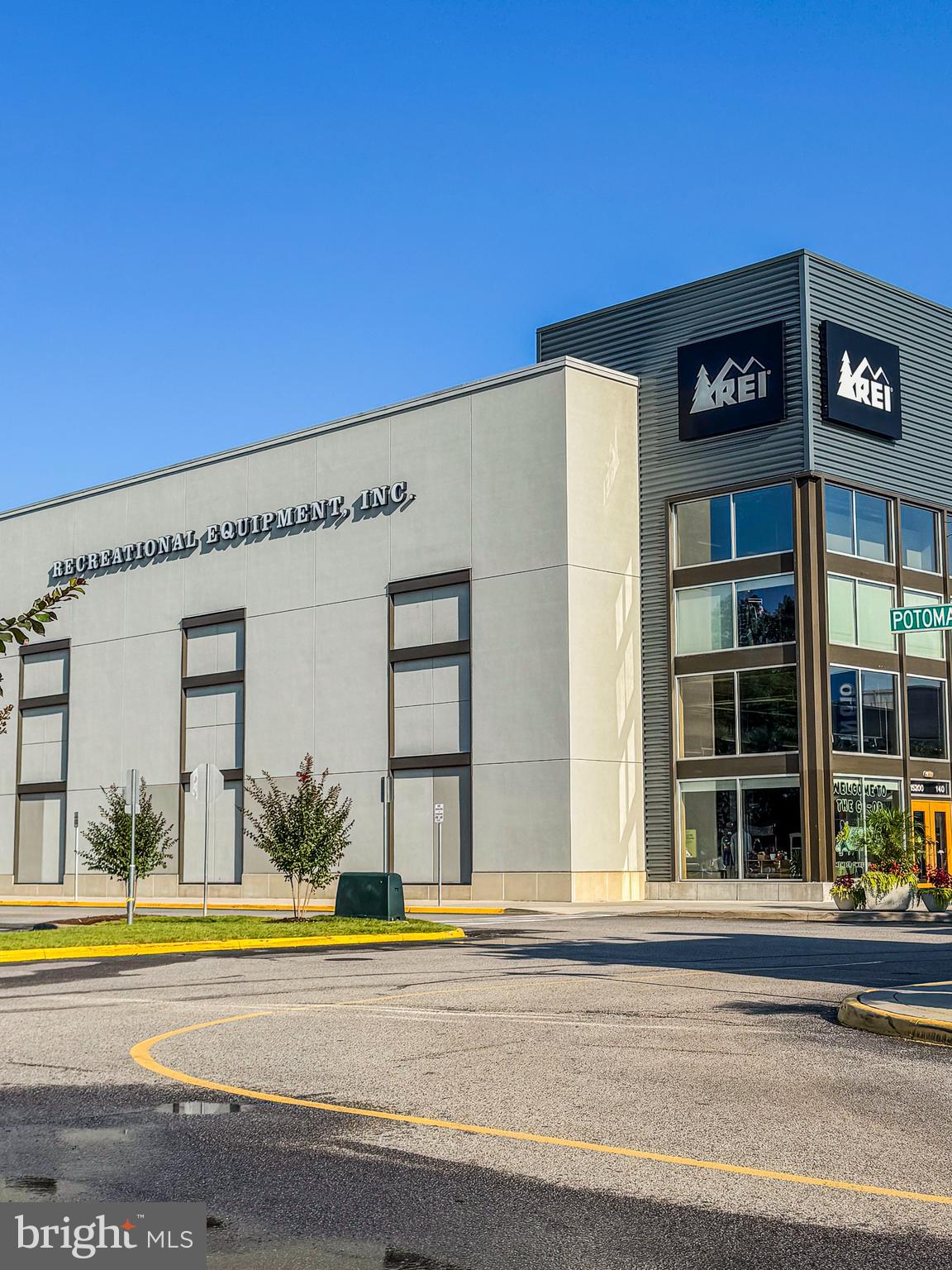 2350 SWEET PEPPERBRUSH LOOP